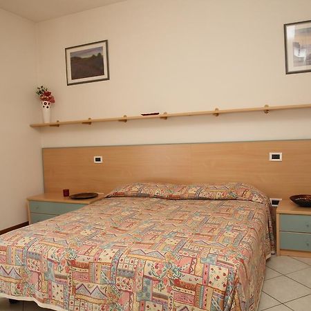 Villini Joker Ai Frassini Apartman Cavallino-Treporti Kültér fotó